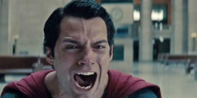 Batman v Superman Review